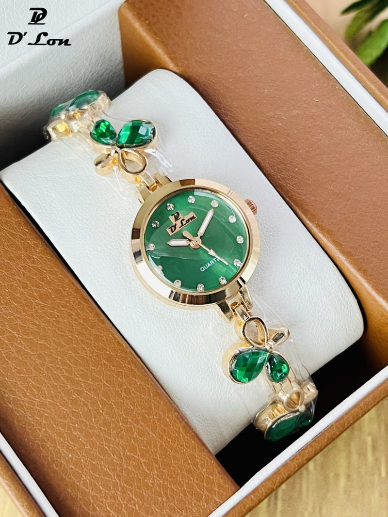 Luxury Crystal Bracelet Women Watch – Elegant Fashion Quartz | D'Lon
