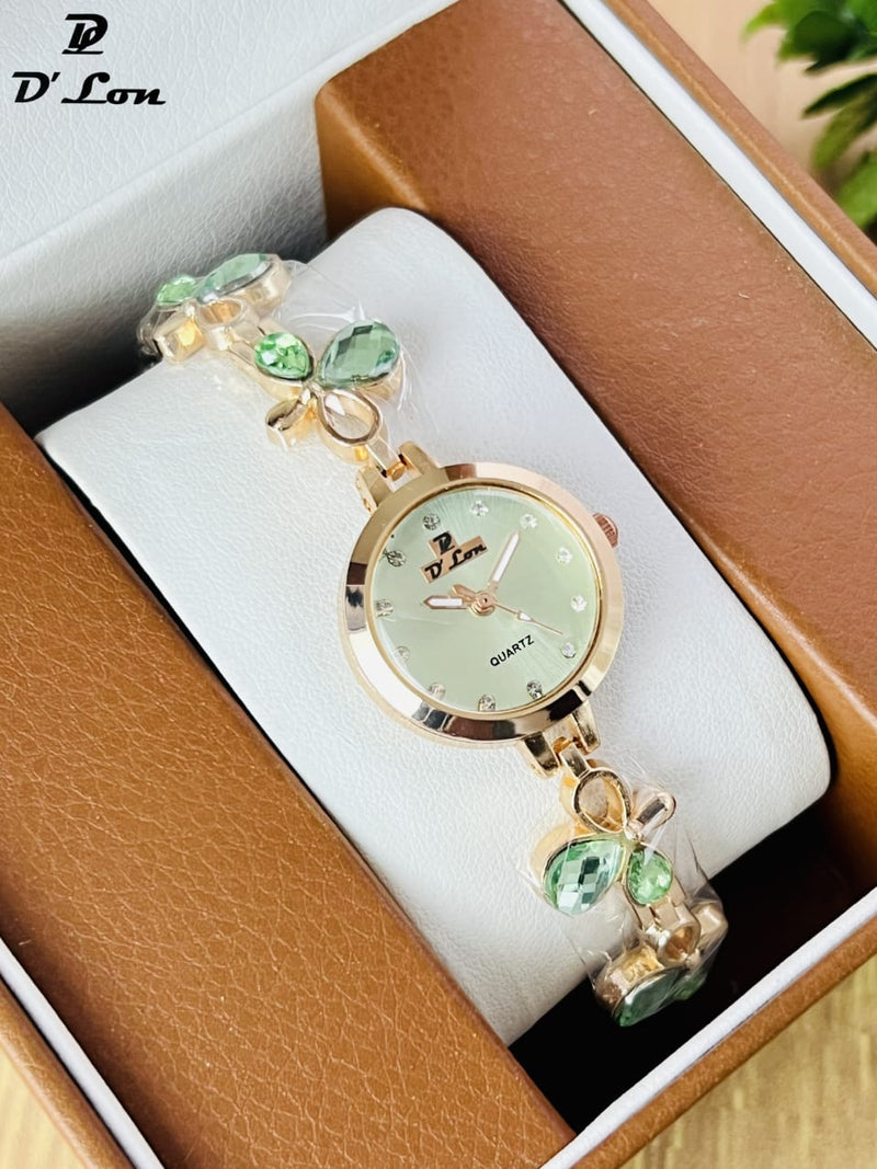 Luxury Crystal Bracelet Women Watch – Elegant Fashion Quartz | D'Lon